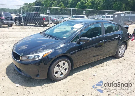 2017 Kia Forte Lx z USA, uszkodzony, nr VIN 3KPFK4A76HE020053